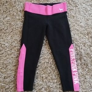 VS Pink cropped Yoga pants